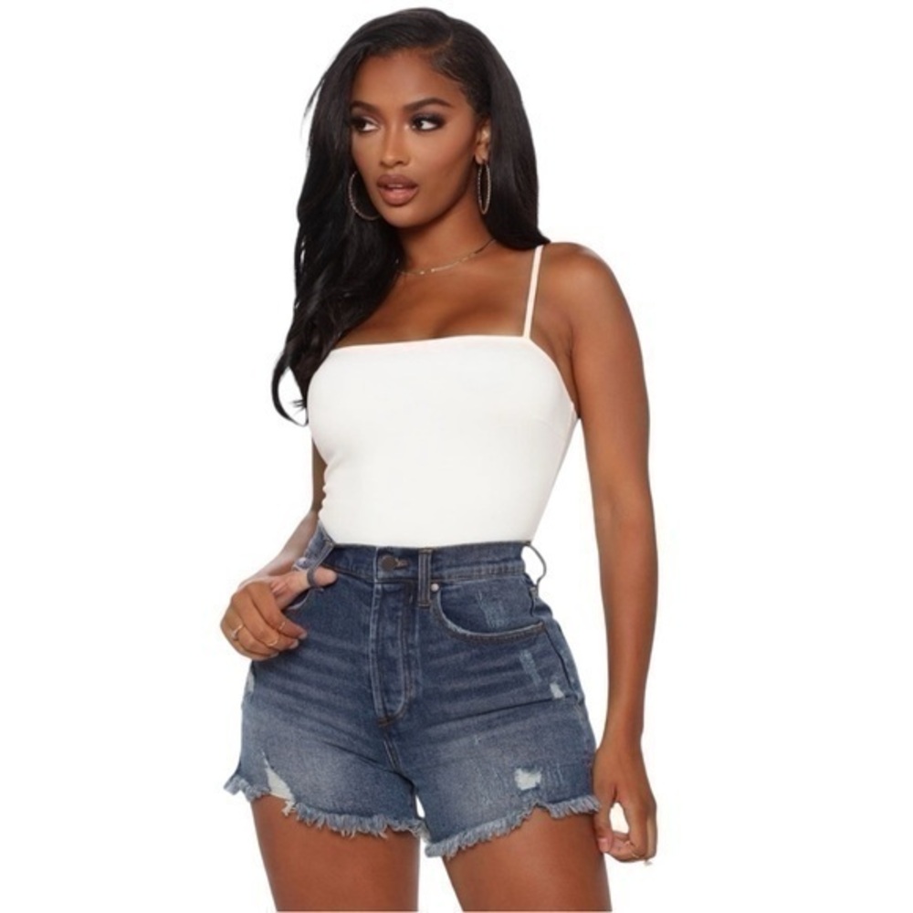 Fashion Nova She Loves Control Denim Shorts - Dark Wash 💕